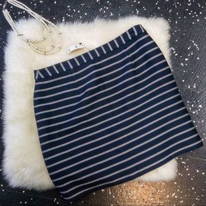 Cute  The limited mini skirt